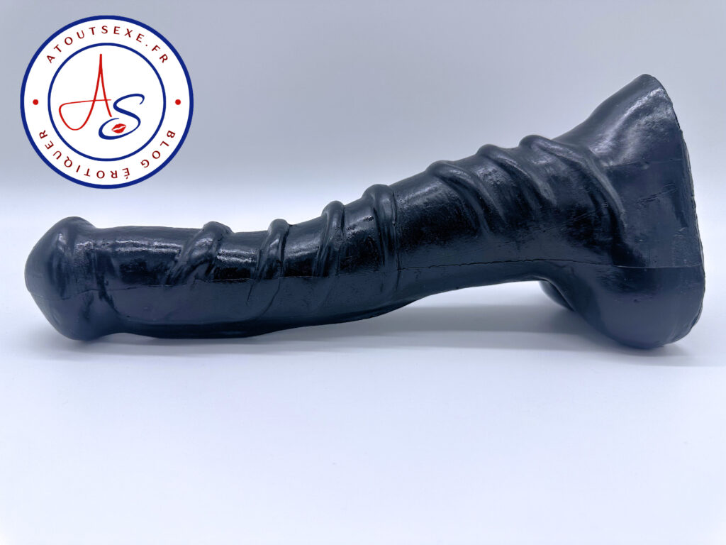 présentation du basilic sextoy xl